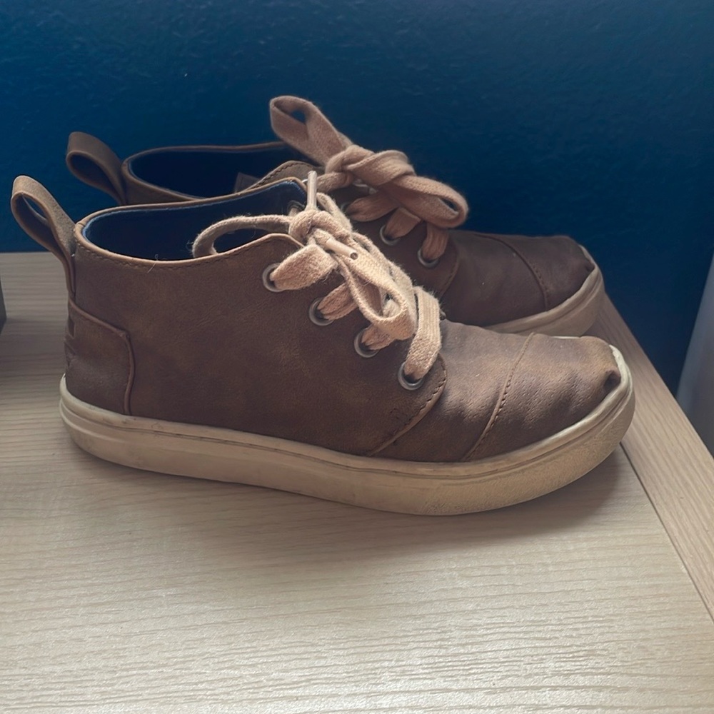Toms (Boys)